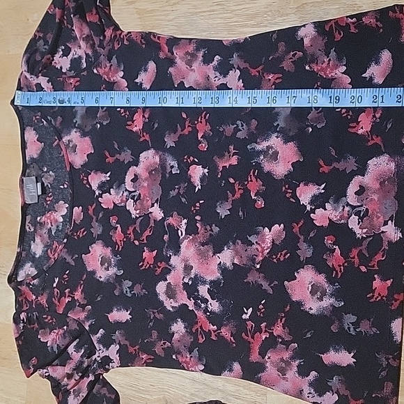 J Jill floral blouse - Picture 7 of 8